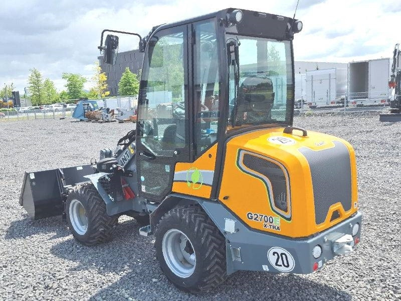 Giant G 2700 E X-Tra Elektro / electric - Smykový nakladač: obrázek 3 Giant G 2700 E X-Tra Elektro / electric - Smykový nakladač: obrázek 3