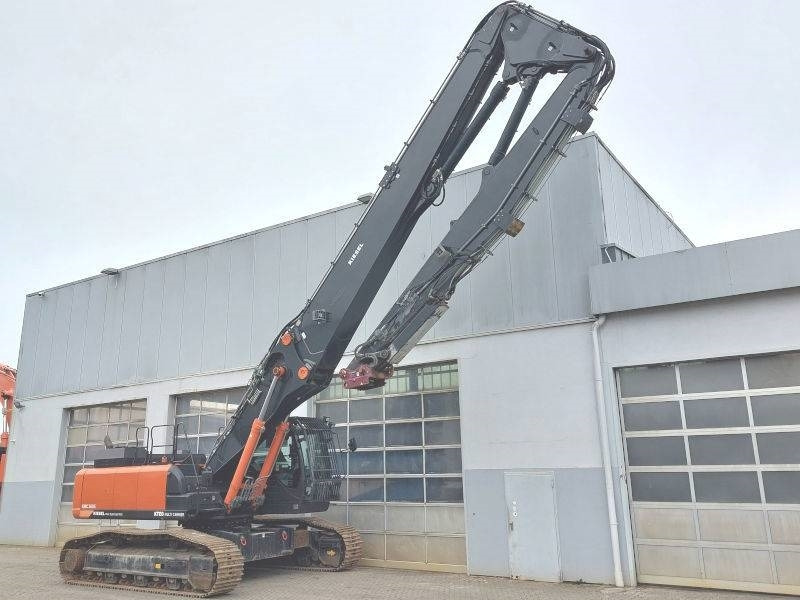 Hitachi KTEG KMC 380 S-6 - Demoliční bagr: obrázek 4 Hitachi KTEG KMC 380 S-6 - Demoliční bagr: obrázek 4