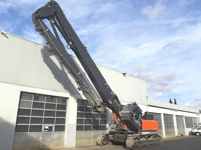 Hitachi KTEG KMC500 S-6 - Demoliční bagr: obrázek 2 Hitachi KTEG KMC500 S-6 - Demoliční bagr: obrázek 2