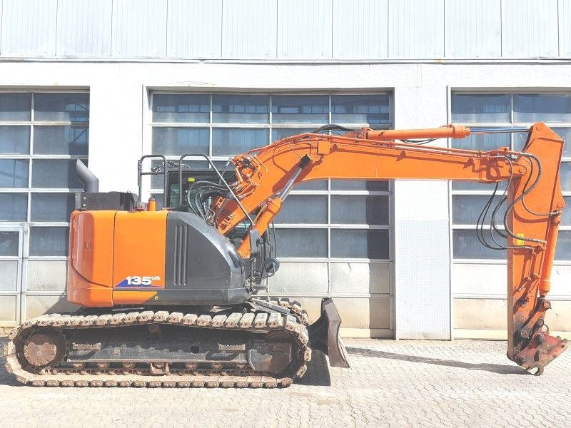Hitachi ZX 135 US-6 - Pásové rýpadlo: obrázek 5 Hitachi ZX 135 US-6 - Pásové rýpadlo: obrázek 5