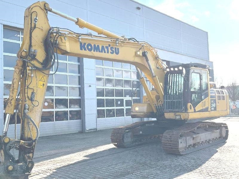 Komatsu PC 240 NLC-11 - Pásové rýpadlo: obrázek 2 Komatsu PC 240 NLC-11 - Pásové rýpadlo: obrázek 2