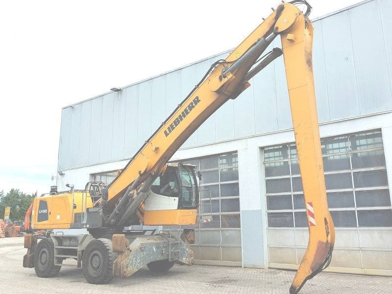 Liebherr LH 50 - Překládkové rypadlo: obrázek 4 Liebherr LH 50 - Překládkové rypadlo: obrázek 4