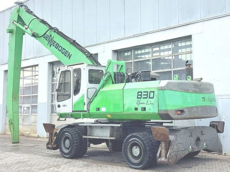 Sennebogen 830 - Překládkové rypadlo: obrázek 3 Sennebogen 830 - Překládkové rypadlo: obrázek 3