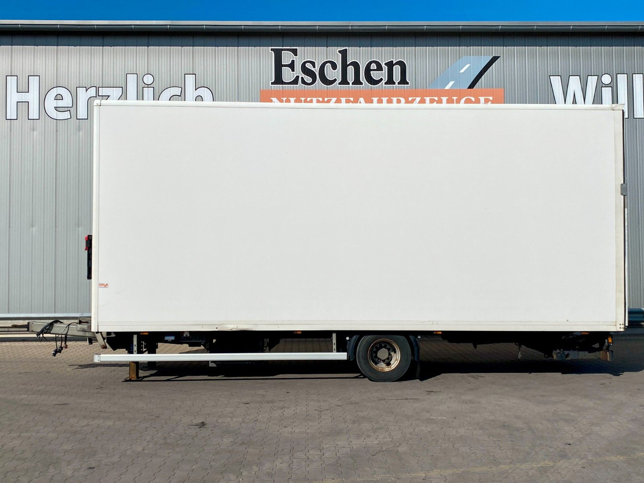 Ackermann Z-KA-F 105/76 | Dautel LBW*Zwillingsreifen*EBS Ackermann Z-KA-F 105/76 | Dautel LBW*Zwillingsreifen*EBS - Skříňový přívěs: obrázek 2 Ackermann Z-KA-F 105/76 | Dautel LBW*Zwillingsreifen*EBS Ackermann Z-KA-F 105/76 | Dautel LBW*Zwillingsreifen*EBS - Skříňový přívěs: obrázek 2