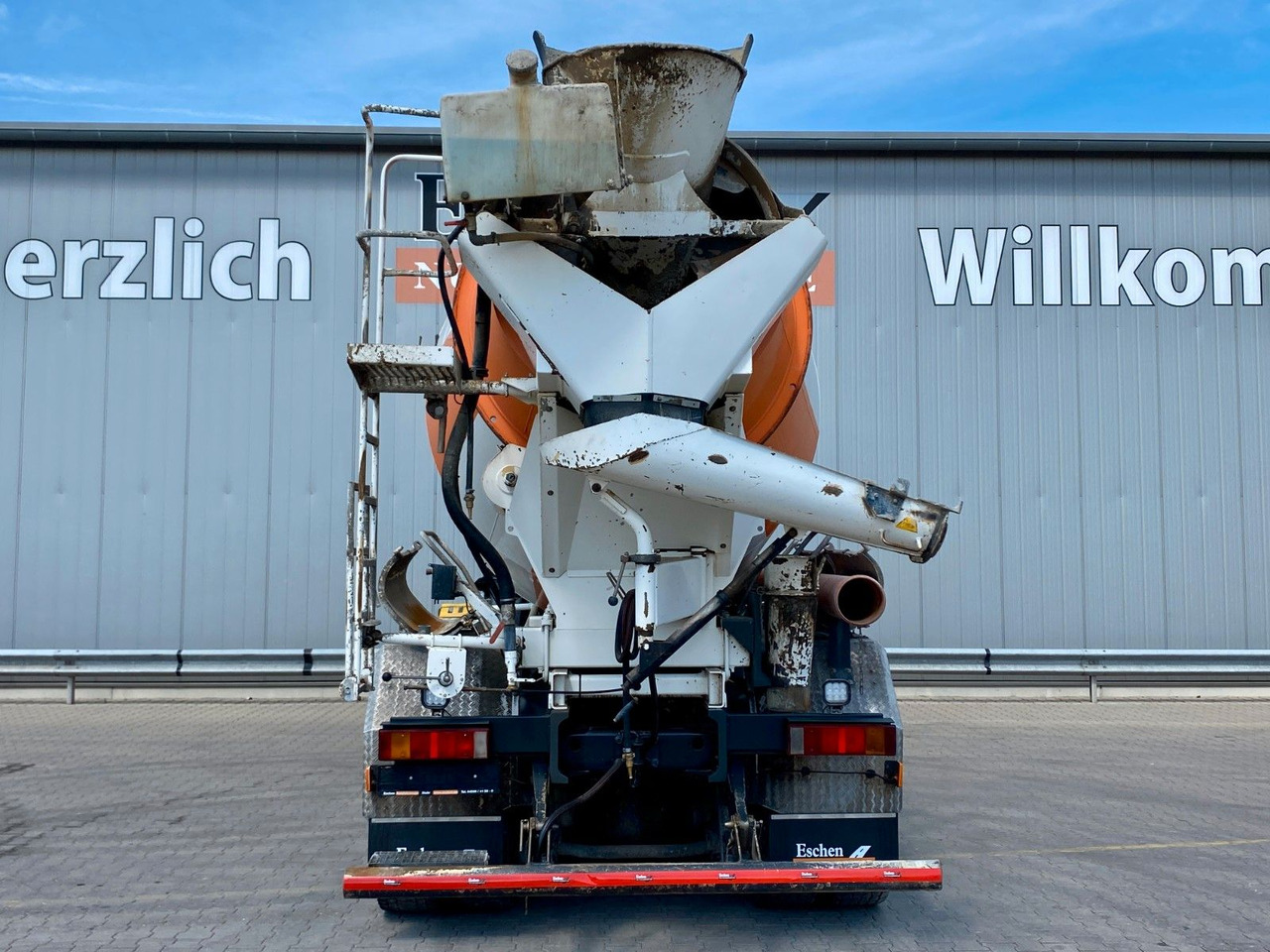 Iveco Trakker AD 340 TB 400/8x4 | 9m³ Liebherr*Navi*AC - Autodomíchávač: obrázek 4 Iveco Trakker AD 340 TB 400/8x4 | 9m³ Liebherr*Navi*AC - Autodomíchávač: obrázek 4