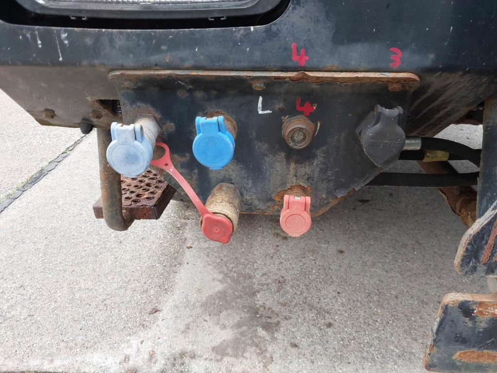 MAN LE 8.220 4x4 / Kran - Sklápěč, Auto s hydraulickou rukou: obrázek 3 MAN LE 8.220 4x4 / Kran - Sklápěč, Auto s hydraulickou rukou: obrázek 3