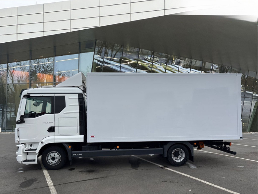 MAN TGL 8.220 4x2 BL - Skříňový nákladní auto: obrázek 2 MAN TGL 8.220 4x2 BL - Skříňový nákladní auto: obrázek 2