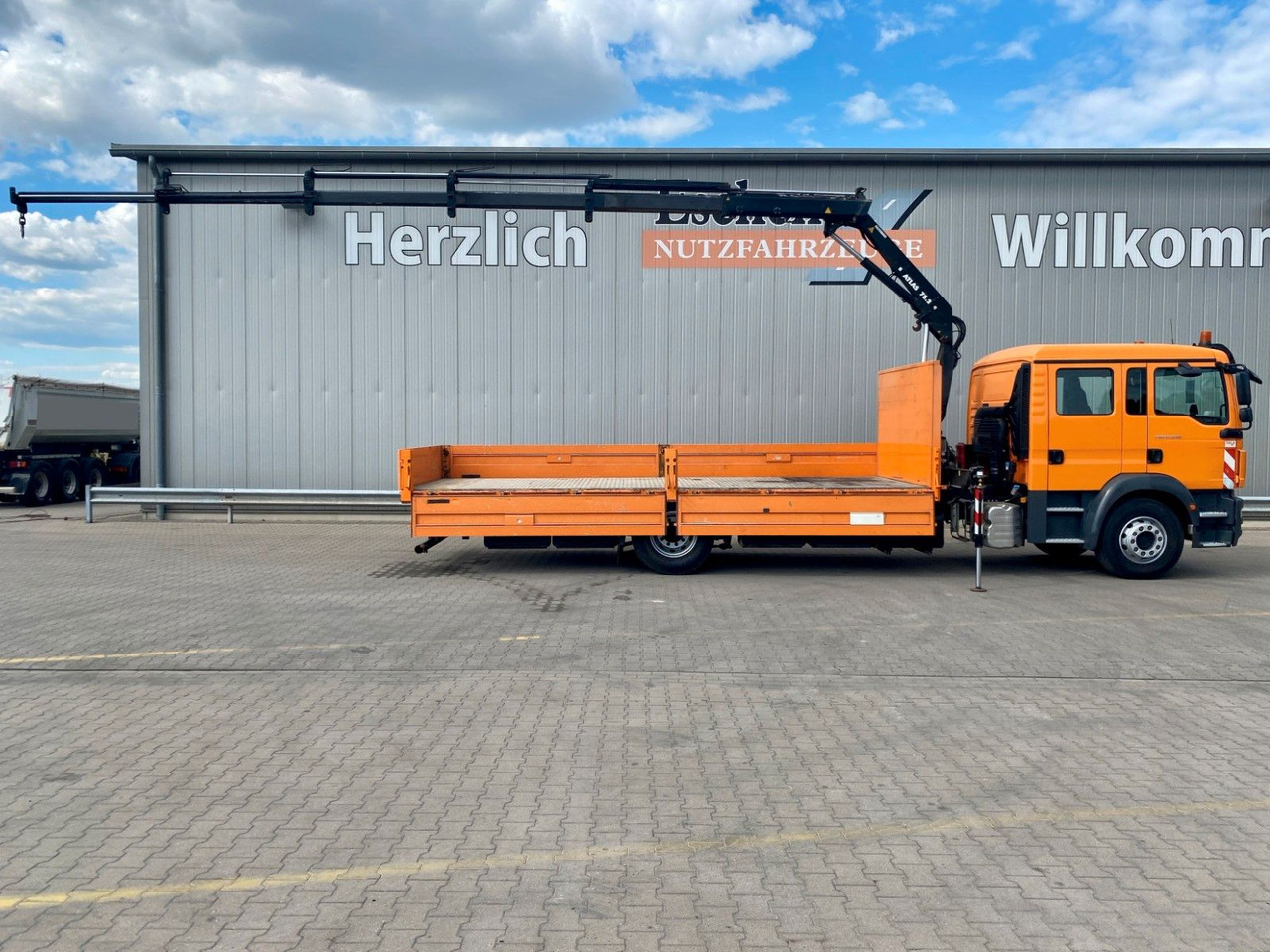 MAN TGM 15.290 DOKA|Atlas AK 75,2*Funk*4x Sitze*Navi - Nákladní automobil valníkový/ Plošinový, Auto s hydraulickou rukou: obrázek 2 MAN TGM 15.290 DOKA|Atlas AK 75,2*Funk*4x Sitze*Navi - Nákladní automobil valníkový/ Plošinový, Auto s hydraulickou rukou: obrázek 2