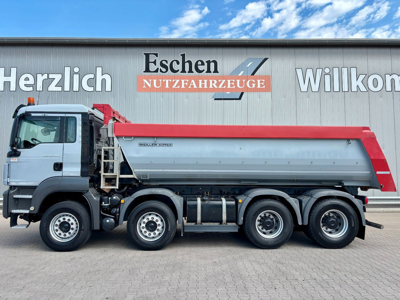 MAN TGS 35.420 8x4 BL | MEILLER*Rollplane*Navi*Klima - Ramenový nosič kontajnerov: obrázek 3 MAN TGS 35.420 8x4 BL | MEILLER*Rollplane*Navi*Klima - Ramenový nosič kontajnerov: obrázek 3
