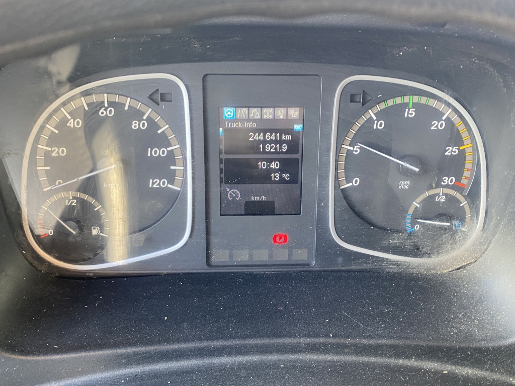Nákladní automobil valníkový/ Plošinový, Auto s hydraulickou rukou Mercedes-Benz 1527 L 4x2 Atego / HIAB 144 E-5 Hiduo Faltkran: obrázek 8