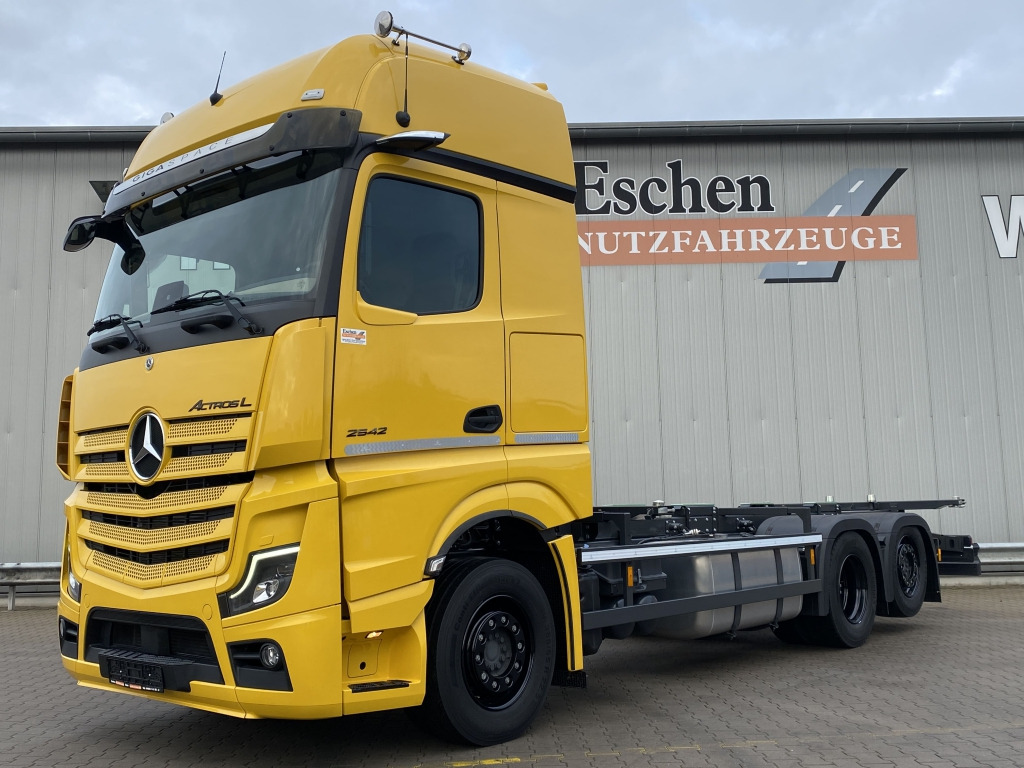 Mercedes-Benz 2542 L 6x2 Actros Giga-Space - Kontejnérový podvozek/ Výměnná nástavba: obrázek 1 Mercedes-Benz 2542 L 6x2 Actros Giga-Space - Kontejnérový podvozek/ Výměnná nástavba: obrázek 1