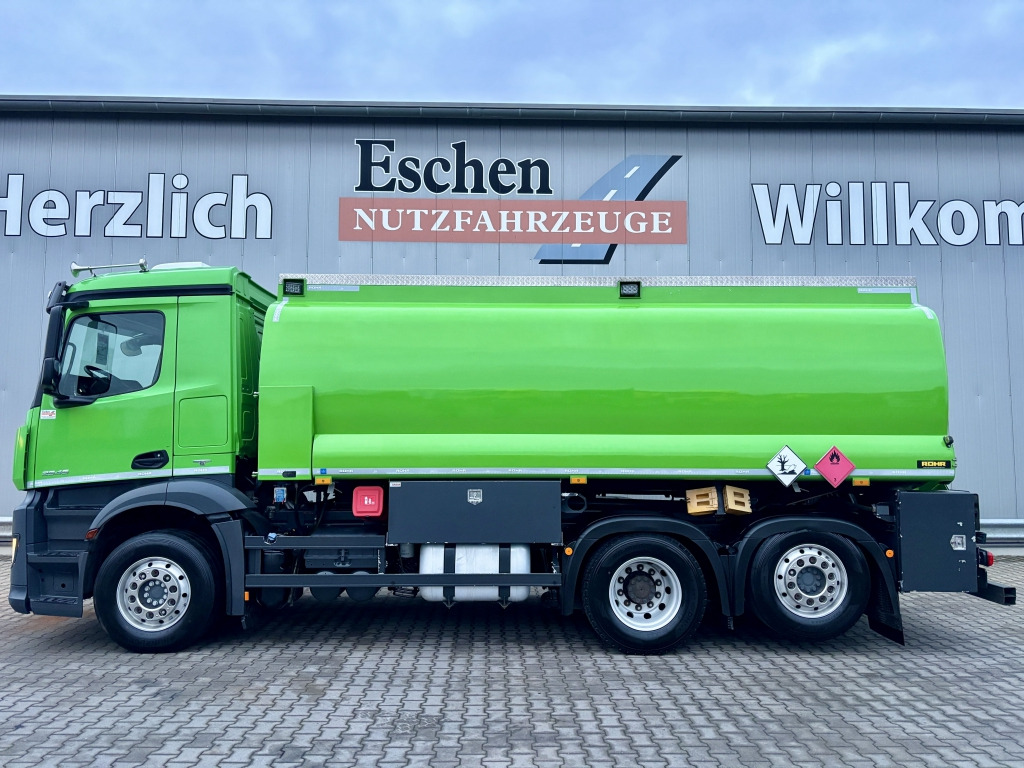Mercedes-Benz 2545 Antos - Cisternové vozidlo: obrázek 3 Mercedes-Benz 2545 Antos - Cisternové vozidlo: obrázek 3