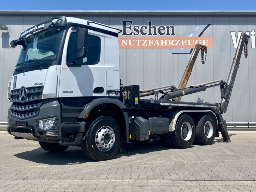 Mercedes-Benz 2643 L 6x4 - Ramenový nosič kontajnerov: obrázek 1 Mercedes-Benz 2643 L 6x4 - Ramenový nosič kontajnerov: obrázek 1