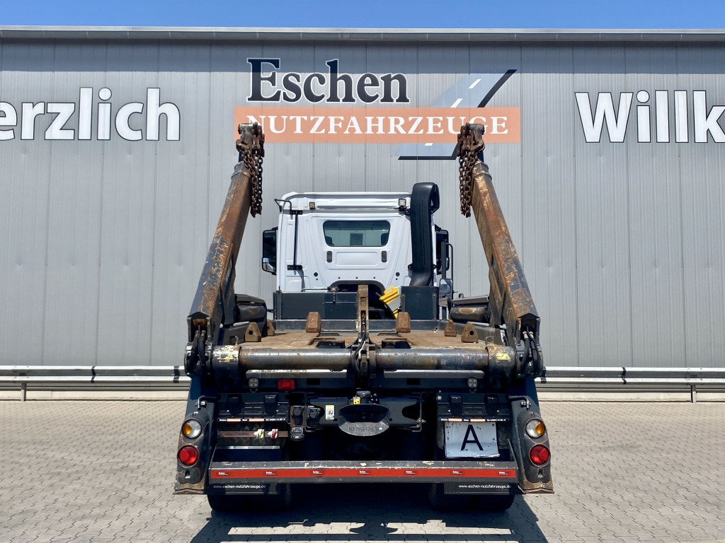 Mercedes-Benz 2643 L 6x4 - Ramenový nosič kontajnerov: obrázek 4 Mercedes-Benz 2643 L 6x4 - Ramenový nosič kontajnerov: obrázek 4