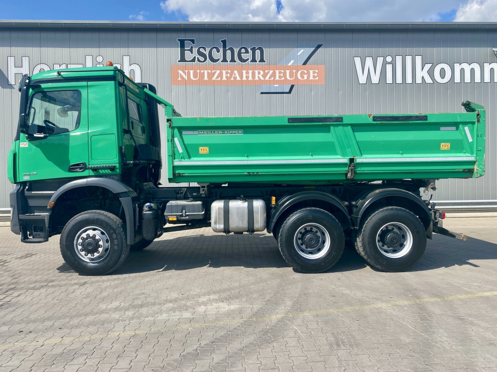 Mercedes-Benz 3345 / 6x6 - Sklápěč: obrázek 3 Mercedes-Benz 3345 / 6x6 - Sklápěč: obrázek 3