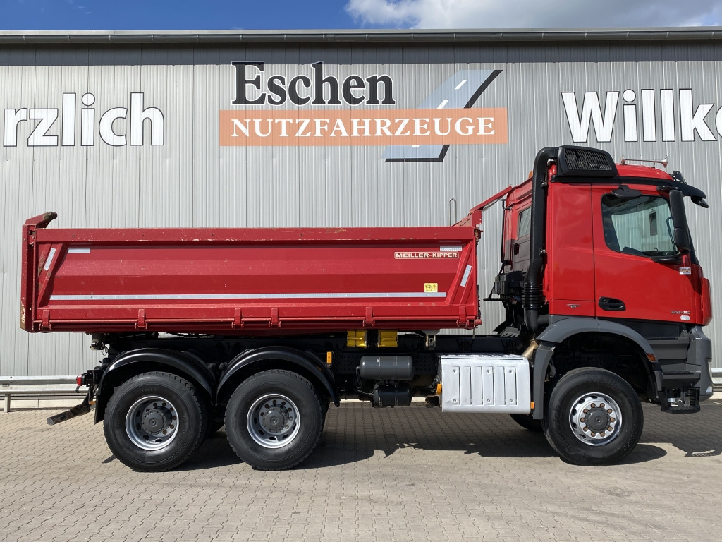 Sklápěč Mercedes-Benz 3345 6x6: obrázek 7