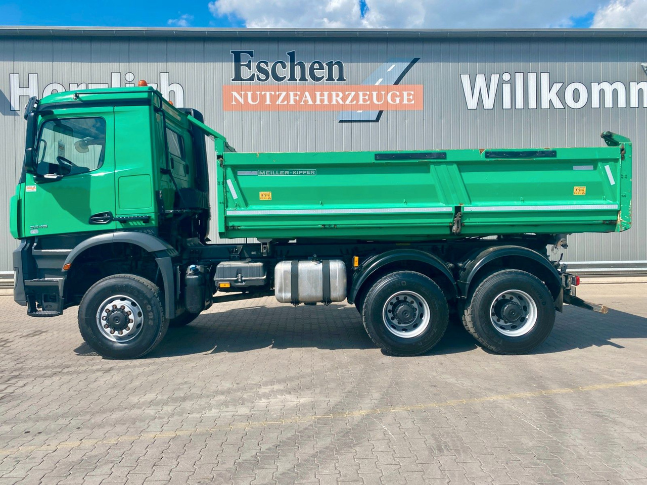 Mercedes-Benz 3345 Arocs 6x6 | MEILLER*Bordmatik*AHK*Blatt*AC - Sklápěč: obrázek 3 Mercedes-Benz 3345 Arocs 6x6 | MEILLER*Bordmatik*AHK*Blatt*AC - Sklápěč: obrázek 3