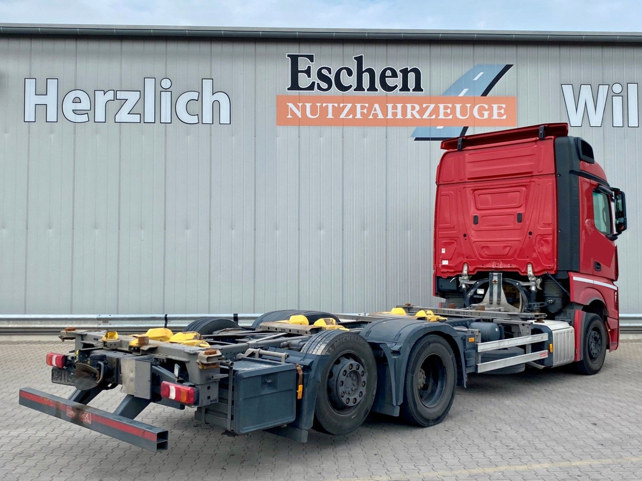 Mercedes-Benz Actros 2546 LL 6x2 | SDG-Multi*Retarder*Navi*AHK - Kontejnérový podvozek/ Výměnná nástavba: obrázek 3 Mercedes-Benz Actros 2546 LL 6x2 | SDG-Multi*Retarder*Navi*AHK - Kontejnérový podvozek/ Výměnná nástavba: obrázek 3