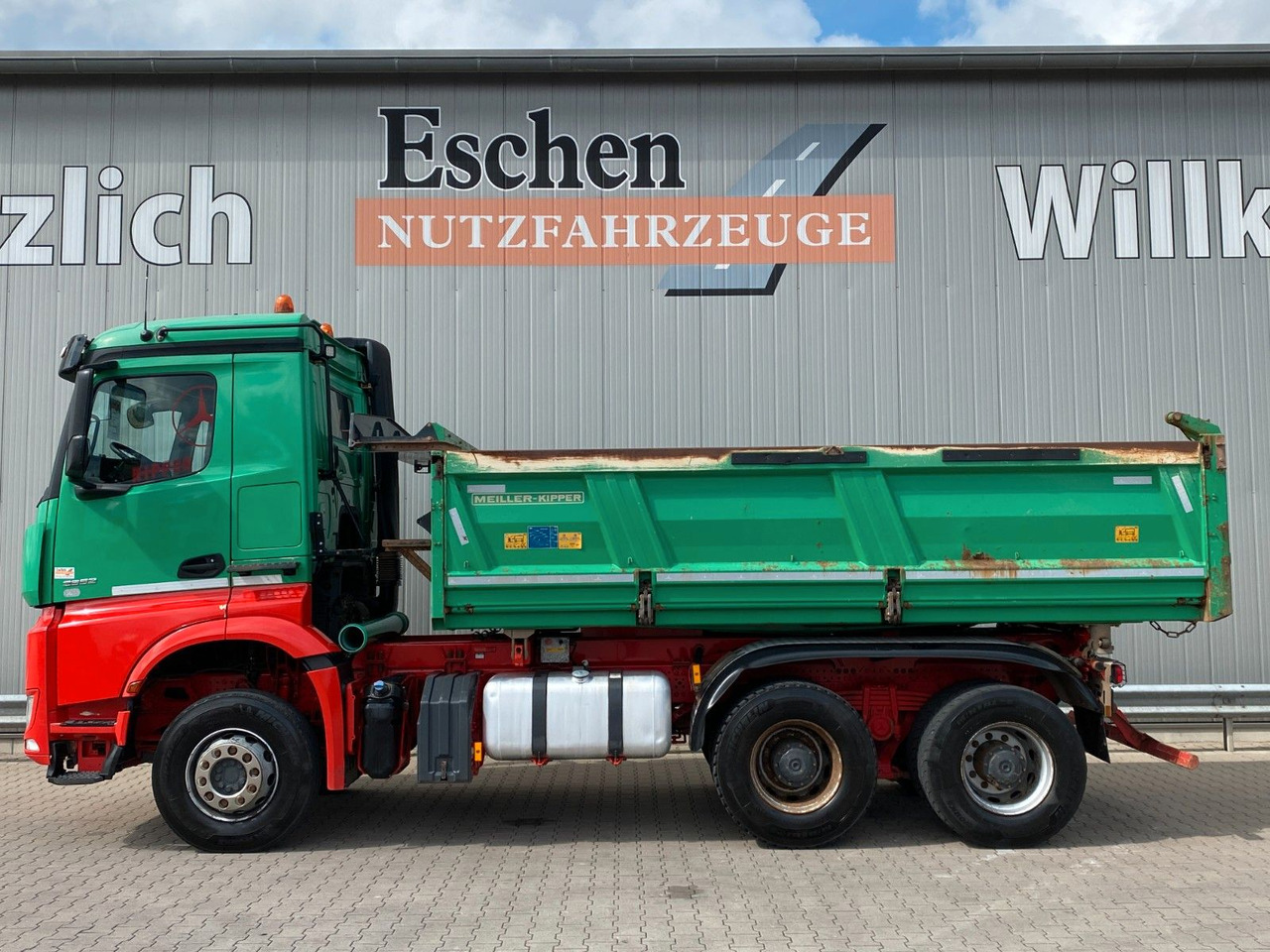 Mercedes-Benz Arocs 2652 6x4B MEILLER Bordmatik*Blatt*Retarder - Sklápěč: obrázek 3 Mercedes-Benz Arocs 2652 6x4B MEILLER Bordmatik*Blatt*Retarder - Sklápěč: obrázek 3