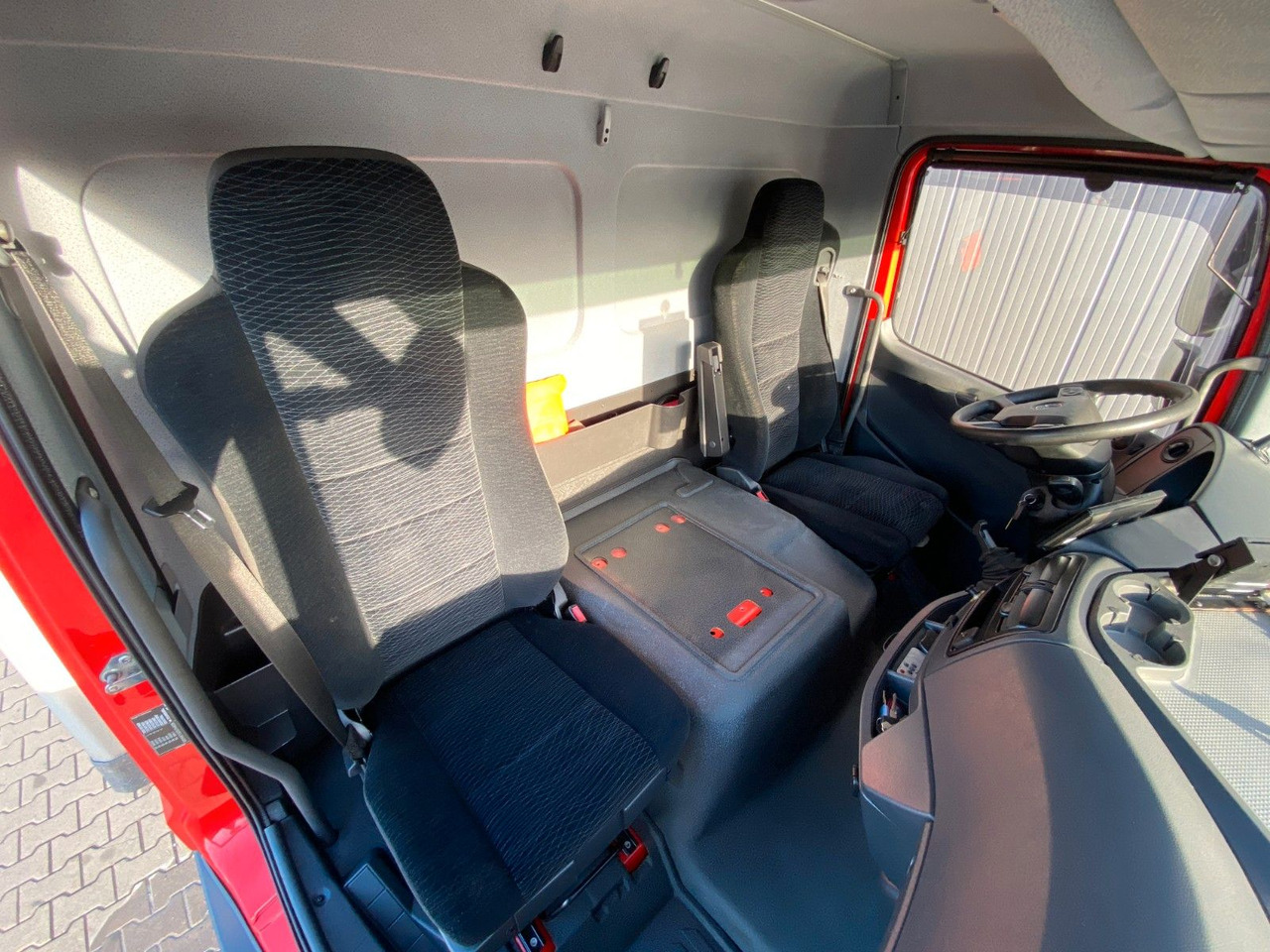 Chladírenský nákladní automobil Mercedes-Benz Atego 1218 L Diesel/Netz*LBW*Carrier Supra 850Mt Mercedes-Benz Atego 1218 L Diesel/Netz*LBW*Carrier Supra 850Mt: obrázek 14