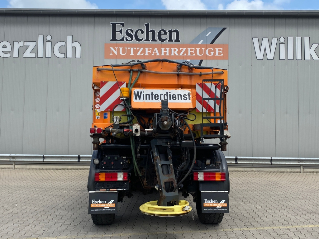 Mercedes-Benz Unimog U 500 4x4 - Vozidlo pro zimní údržbu: obrázek 4 Mercedes-Benz Unimog U 500 4x4 - Vozidlo pro zimní údržbu: obrázek 4
