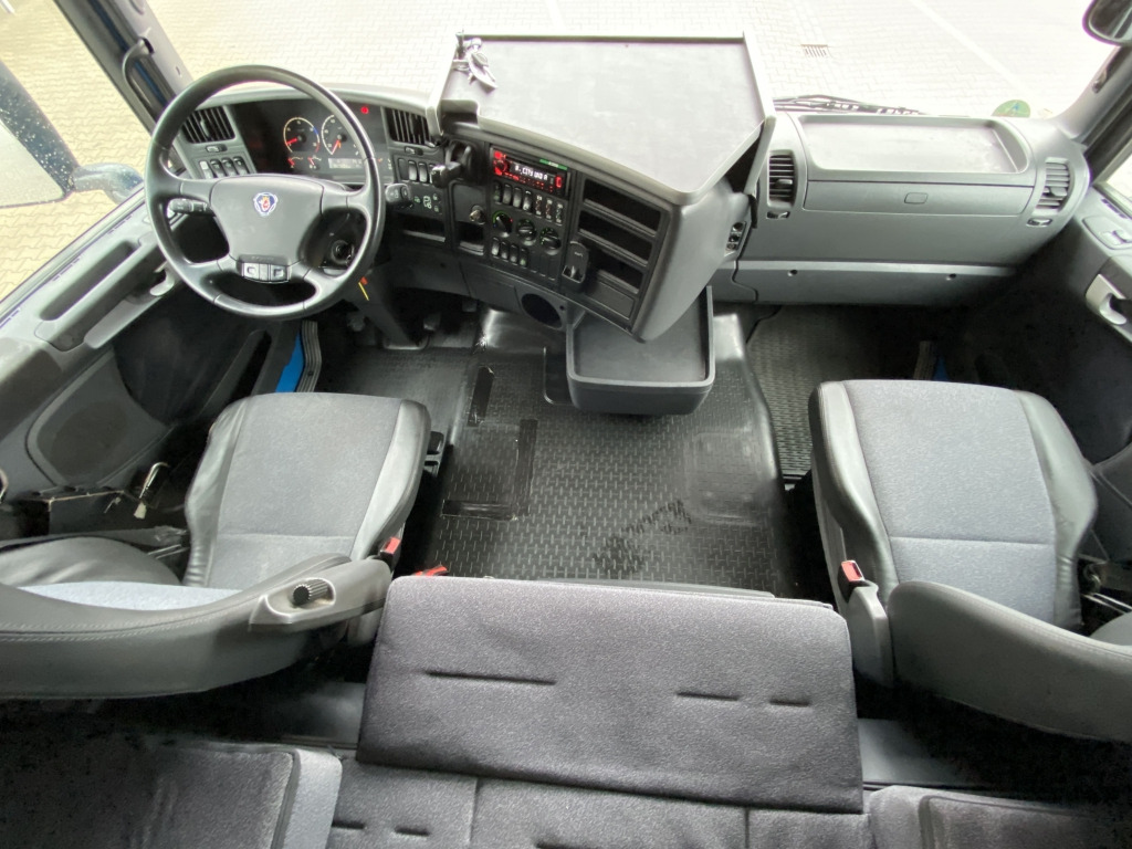 Hákový nosič kontejnerů Scania R480: obrázek 15