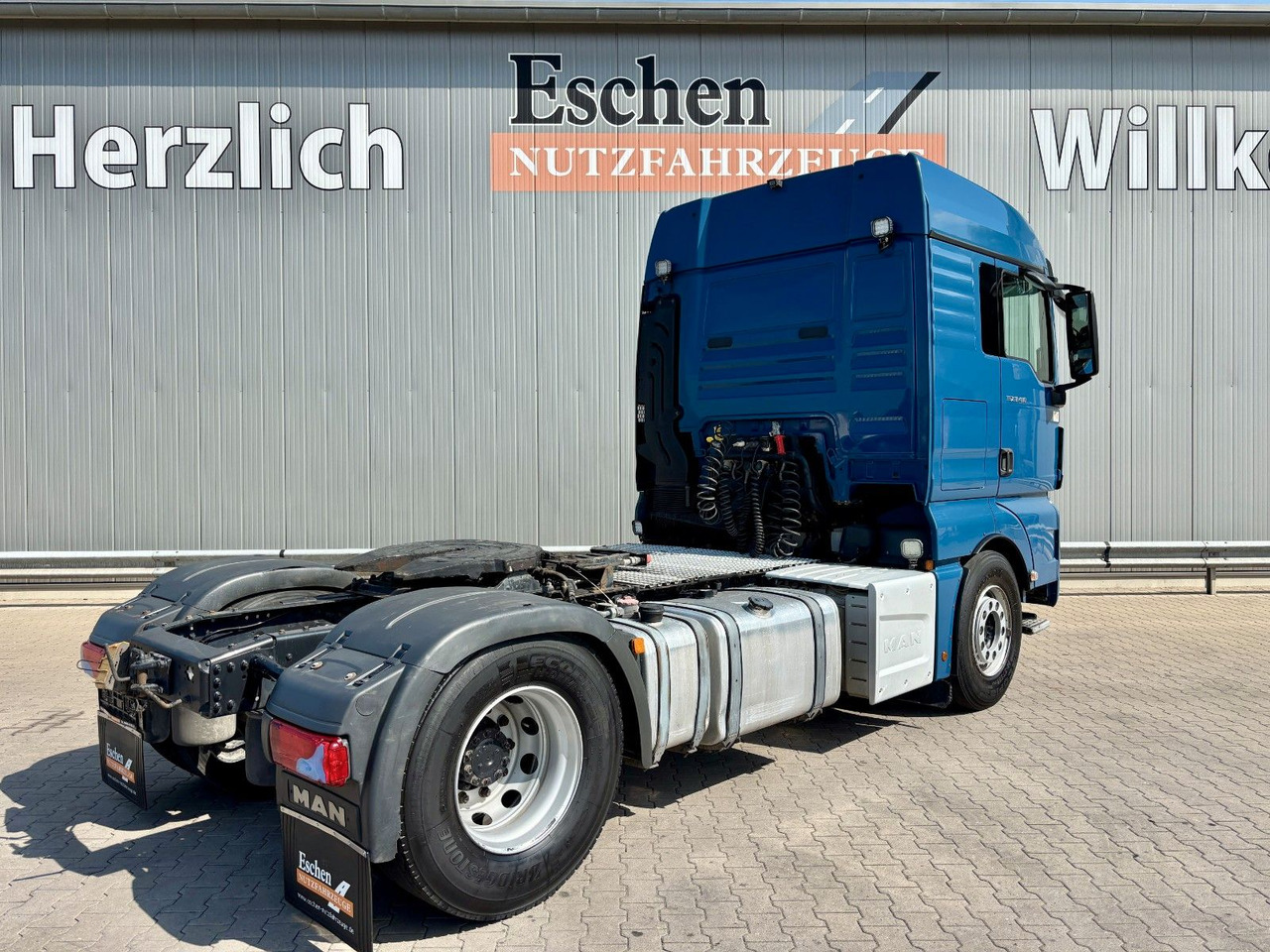 MAN TGX 18.480 BLS | XLX*2x Hydraulik*Intarder*Navi - Tahač: obrázek 5 MAN TGX 18.480 BLS | XLX*2x Hydraulik*Intarder*Navi - Tahač: obrázek 5