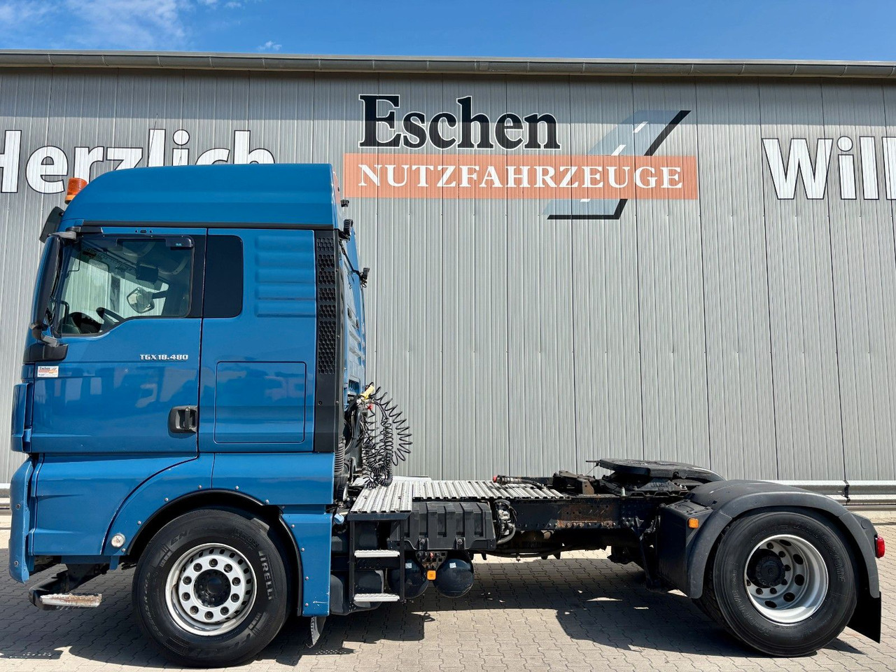 MAN TGX 18.480 BLS | XLX*2x Hydraulik*Intarder*Navi - Tahač: obrázek 2 MAN TGX 18.480 BLS | XLX*2x Hydraulik*Intarder*Navi - Tahač: obrázek 2