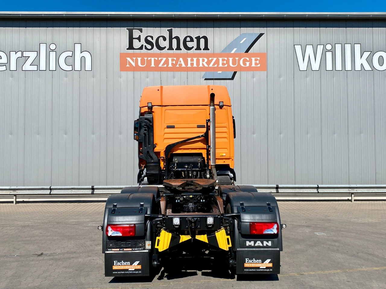 MAN TGX 33.580 6x4 BLS | D38*XLX*Navi*Retarder*ACC - Tahač: obrázek 4 MAN TGX 33.580 6x4 BLS | D38*XLX*Navi*Retarder*ACC - Tahač: obrázek 4