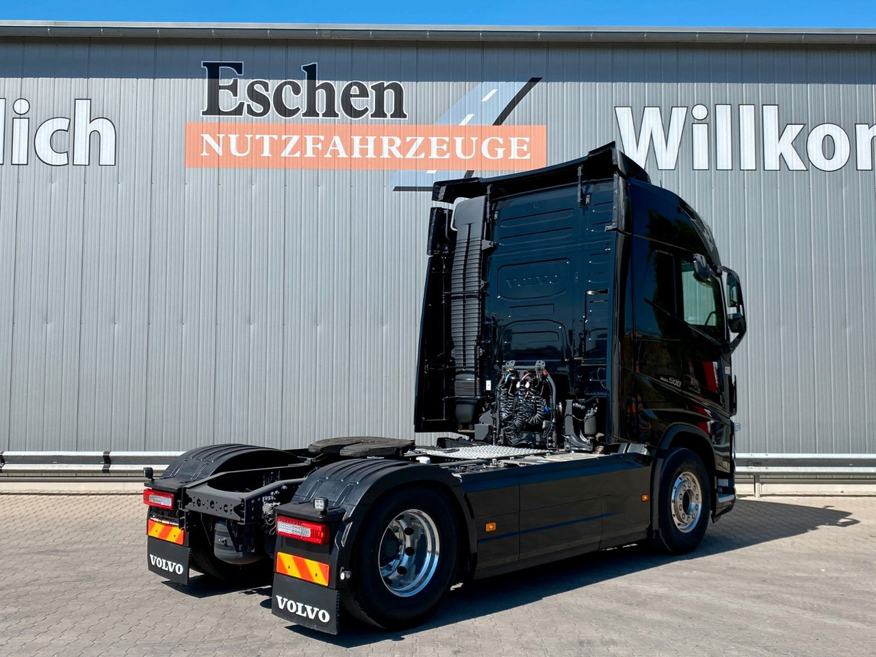 Volvo FH 500 Globetrotter| I-Park-Cool*2x Tank*Spoiler - Tahač: obrázek 5 Volvo FH 500 Globetrotter| I-Park-Cool*2x Tank*Spoiler - Tahač: obrázek 5