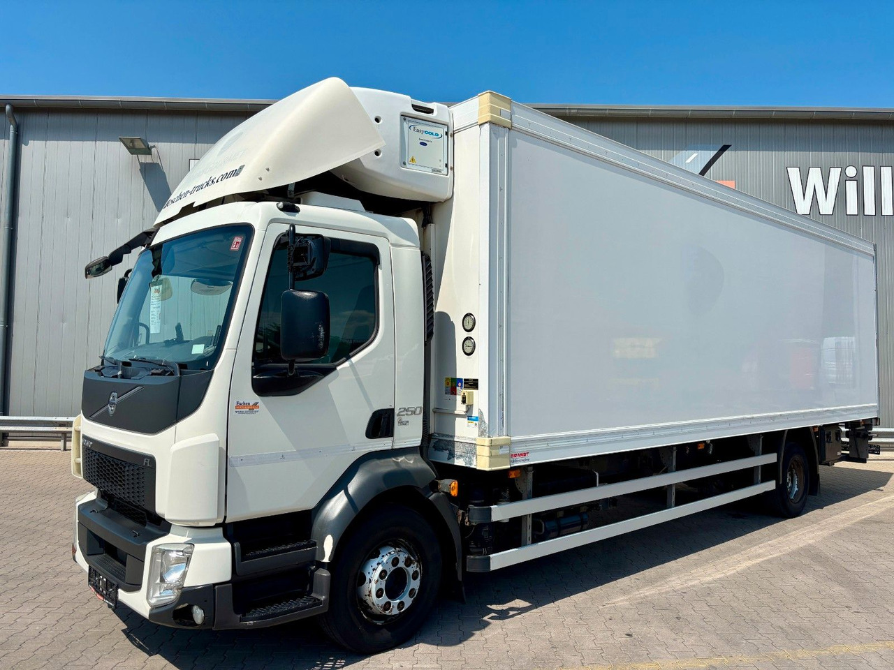Volvo FL 250|CarrierSupra1250MT*Diesel/Netz*LBW 2.0to. - Chladírenský nákladní automobil: obrázek 1 Volvo FL 250|CarrierSupra1250MT*Diesel/Netz*LBW 2.0to. - Chladírenský nákladní automobil: obrázek 1