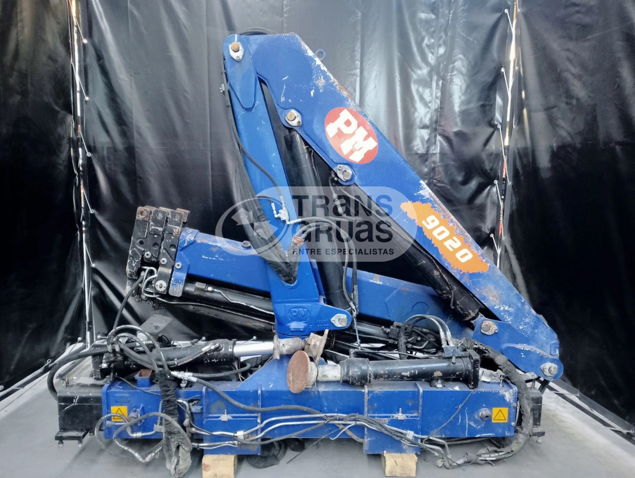 Grúa PM 9 - Hydraulická ruka pro Nákladní auto: obrázek 2 Grúa PM 9 - Hydraulická ruka pro Nákladní auto: obrázek 2