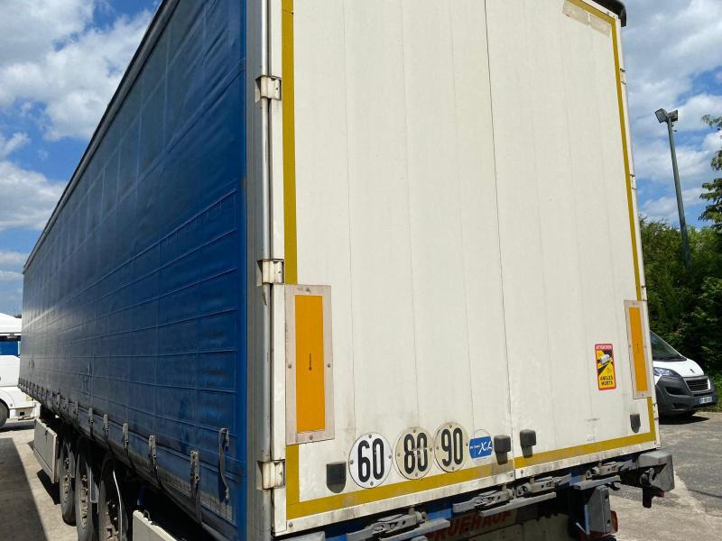 Fruehauf - Plachtový návěs: obrázek 2 Fruehauf - Plachtový návěs: obrázek 2