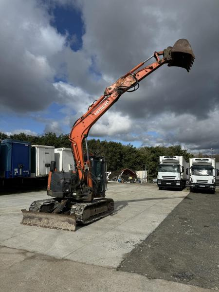 Hitachi ZX85USB-5A - Pásové rýpadlo: obrázek 3 Hitachi ZX85USB-5A - Pásové rýpadlo: obrázek 3