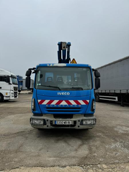 Iveco Eurocargo 100E19 - Autoplošina: obrázek 2 Iveco Eurocargo 100E19 - Autoplošina: obrázek 2