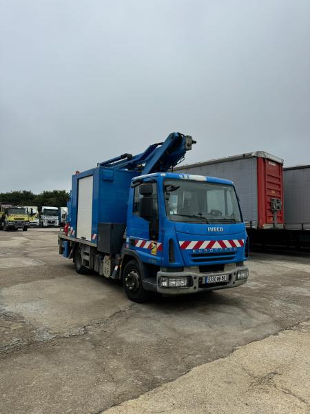Iveco Eurocargo 100E19 - Autoplošina: obrázek 3 Iveco Eurocargo 100E19 - Autoplošina: obrázek 3