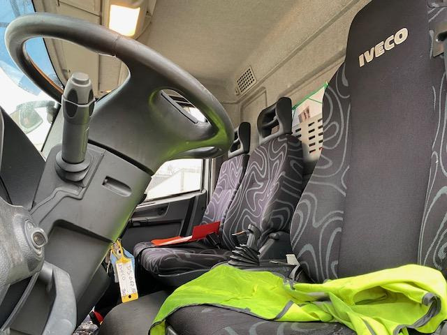 Iveco Eurocargo 120E22 - Skříňový nákladní auto: obrázek 5 Iveco Eurocargo 120E22 - Skříňový nákladní auto: obrázek 5