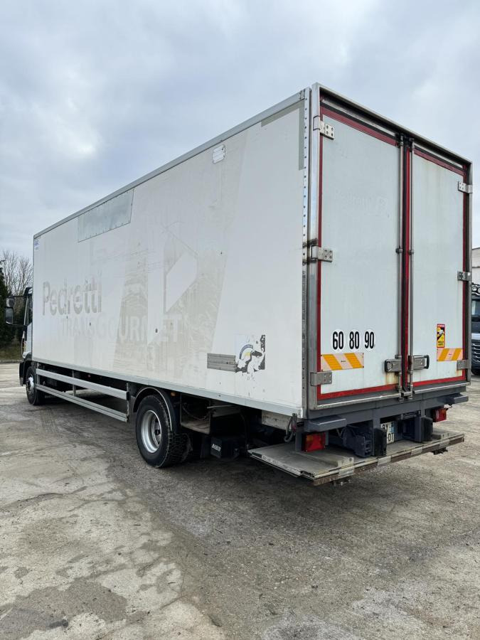 Iveco Eurocargo 160E30 - Chladírenský nákladní automobil: obrázek 5 Iveco Eurocargo 160E30 - Chladírenský nákladní automobil: obrázek 5