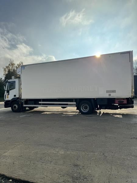 Iveco Eurocargo 160E30 - Chladírenský nákladní automobil: obrázek 2 Iveco Eurocargo 160E30 - Chladírenský nákladní automobil: obrázek 2