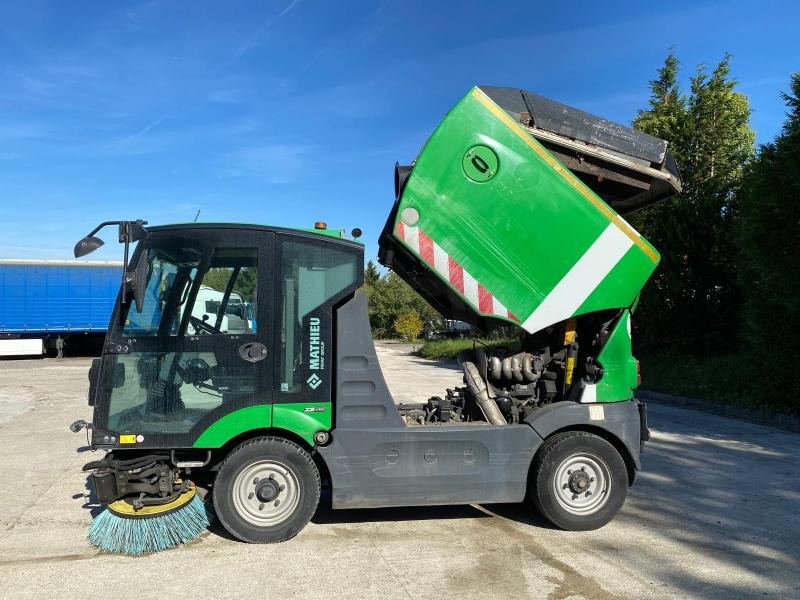 Mathieu Azura MC210 - Zametací vůz: obrázek 4 Mathieu Azura MC210 - Zametací vůz: obrázek 4