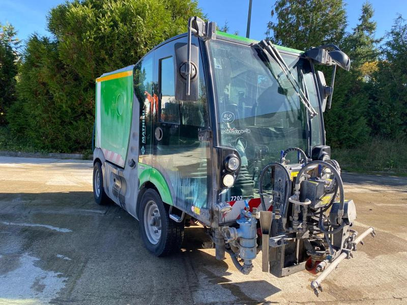 Mathieu Azura MC210 - Zametací vůz: obrázek 1 Mathieu Azura MC210 - Zametací vůz: obrázek 1