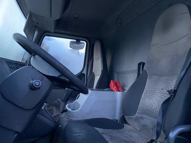 Renault Midlum 180 - Skříňový nákladní auto: obrázek 4 Renault Midlum 180 - Skříňový nákladní auto: obrázek 4