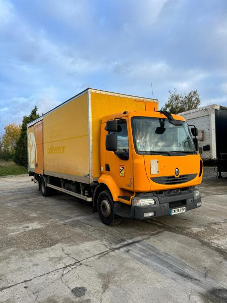 Renault Midlum 220 - Skříňový nákladní auto: obrázek 3 Renault Midlum 220 - Skříňový nákladní auto: obrázek 3