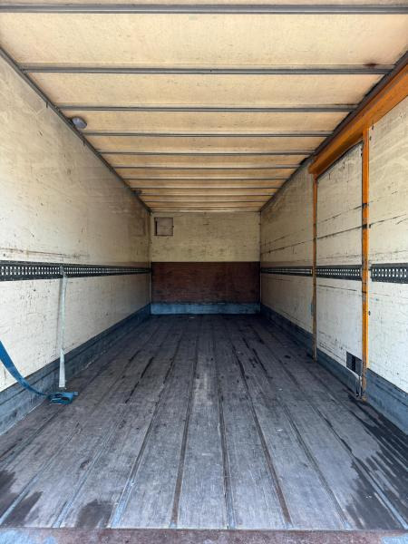 Renault Midlum 220 - Skříňový nákladní auto: obrázek 2 Renault Midlum 220 - Skříňový nákladní auto: obrázek 2