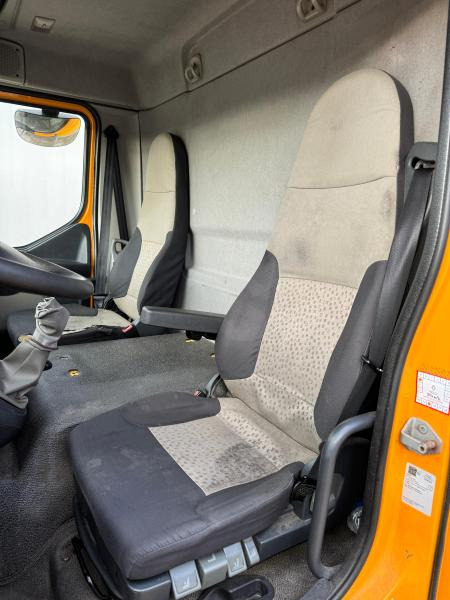 Renault Midlum 220 - Skříňový nákladní auto: obrázek 4 Renault Midlum 220 - Skříňový nákladní auto: obrázek 4