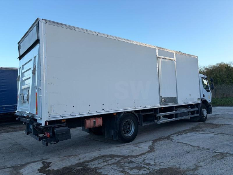 Renault Premium 270 - Skříňový nákladní auto: obrázek 4 Renault Premium 270 - Skříňový nákladní auto: obrázek 4