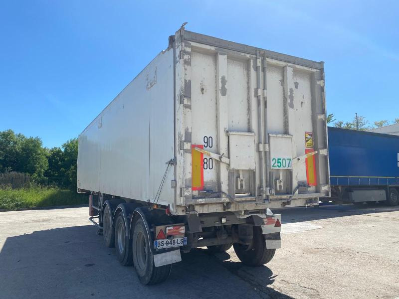 Stas - Sklápěcí návěs: obrázek 4 Stas - Sklápěcí návěs: obrázek 4