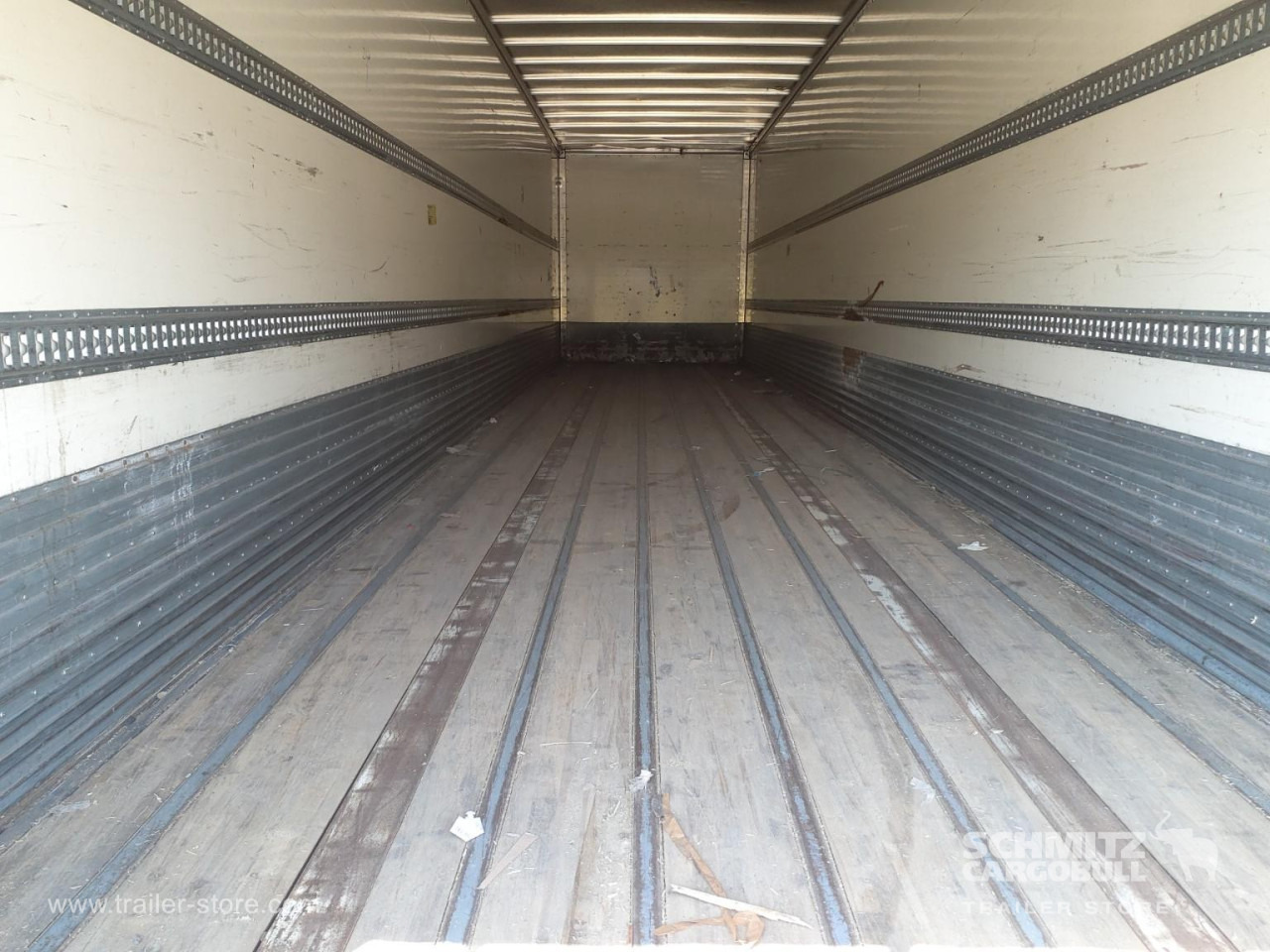 Skříňový návěs FRUEHAUF Dryfreight Standard Roller shutter door: obrázek 6