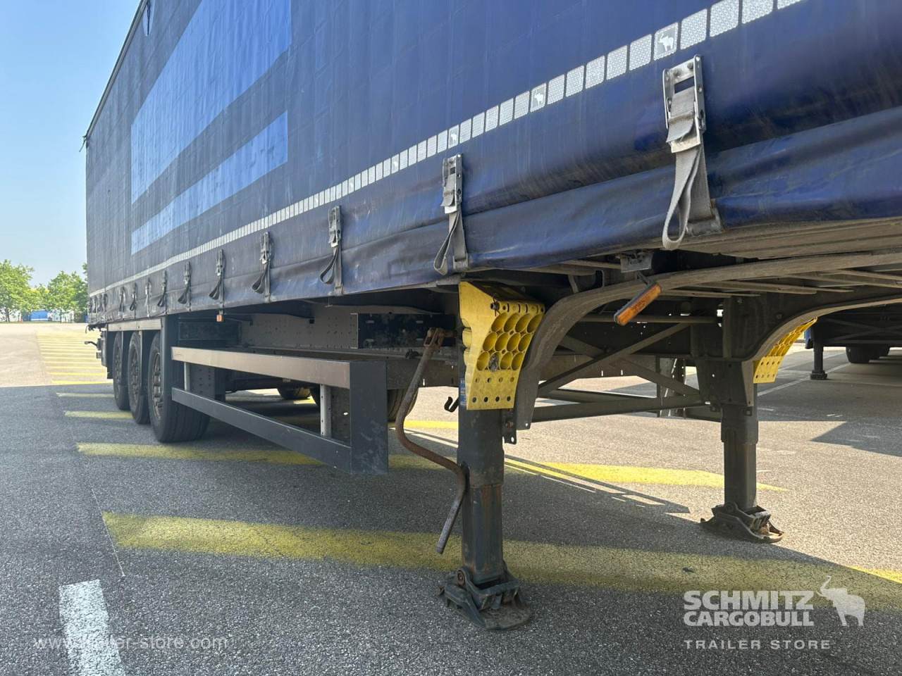 SCHMITZ Curtainsider Mega - Plachtový návěs: obrázek 4 SCHMITZ Curtainsider Mega - Plachtový návěs: obrázek 4