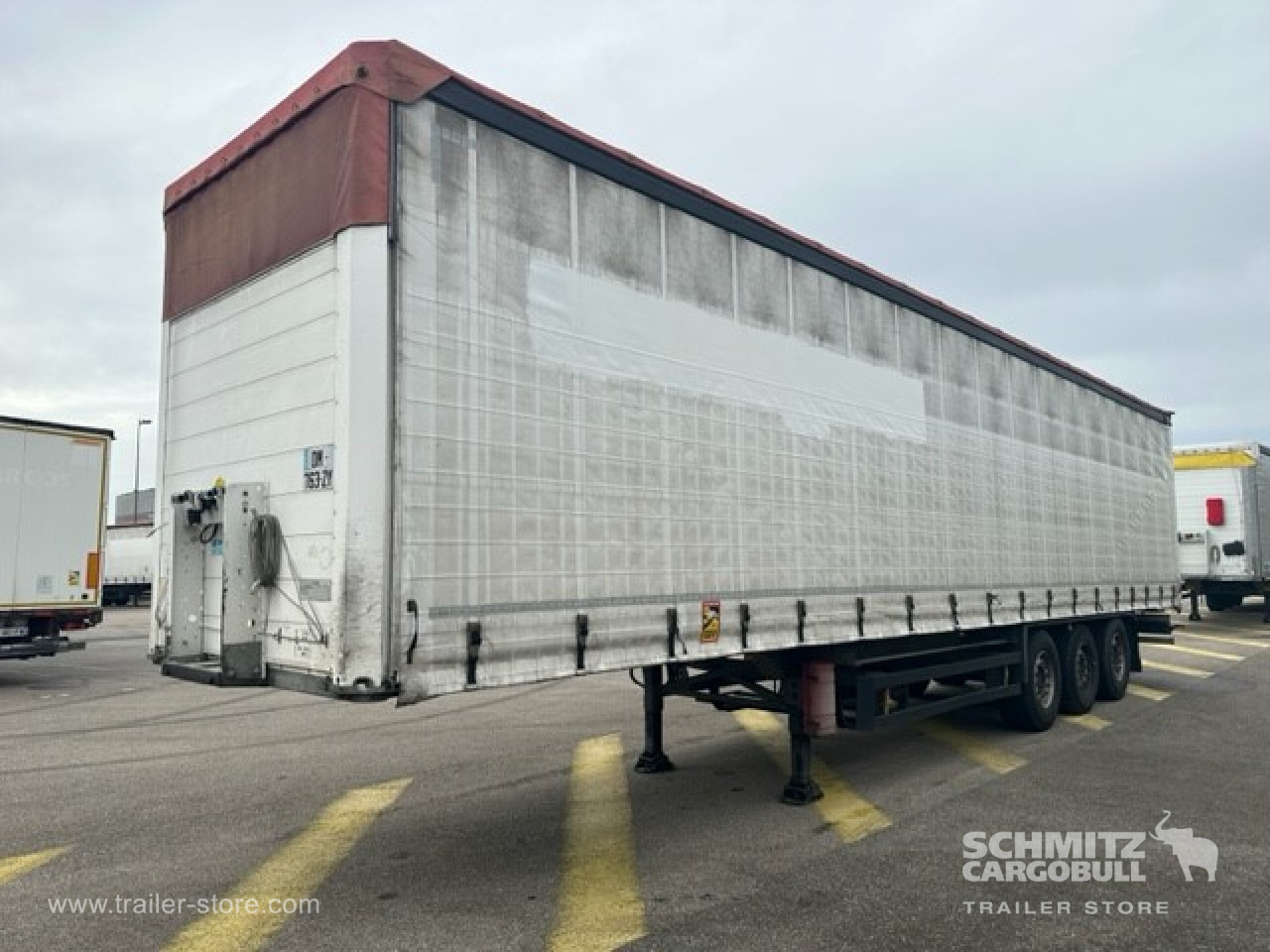 Plachtový návěs SCHMITZ Curtainsider Standard: obrázek 7